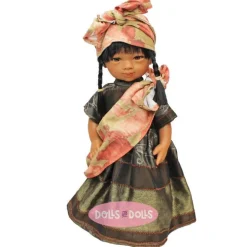 Poupée D'Nenes 34 cm - Marieta en costume régional asiatique