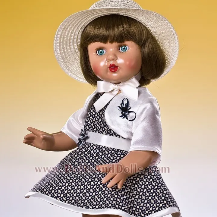 Poupée Mariquita Pérez 50 cm - Avec robe et chapeau à losanges