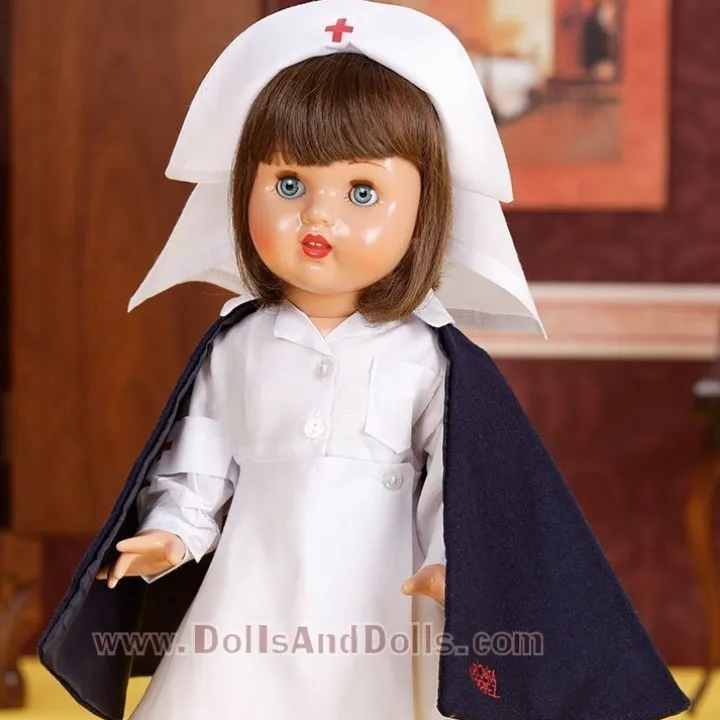 Poupée Mariquita Pérez 50 cm - Infirmière