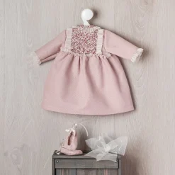 Tenue de poupée Así 57 cm - Robe en piqué aubergine avec devant fleuri "Martina" pour poupée Pepa