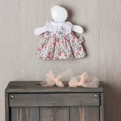 Tenue pour poupée Así 20 cm - Robe à fleurs de couleur saumon pour poupée Bomboncín